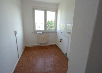 Küche - 2 Raum Wohnung mit Balkon zu vermieten :-)