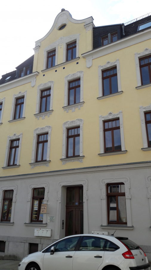 Aussenansichten - 2-Raum Wohnung in zentraler Lage!!!