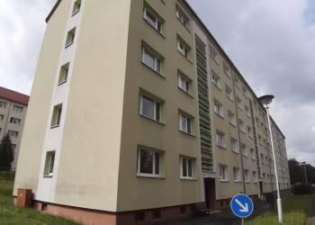 3 Raum Wohnung in Werdau Ost, 08412 Werdau, Etagenwohnung