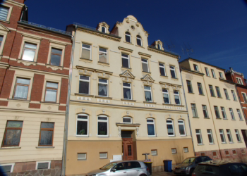 Dachgeschoss Wohnung in Bahnhofsnähe!, 08412 Werdau, Dachgeschosswohnung