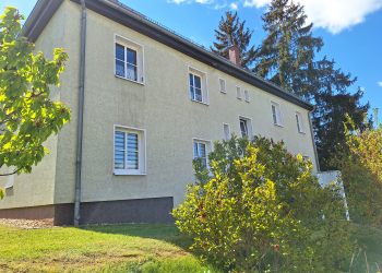 2 Raum Wohnung in ruhiger Lage, 08412 Werdau, Etagenwohnung