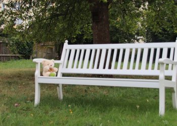 3 Raum Wohnung in ruhiger Wohnlage, 08412 Werdau, Dachgeschosswohnung